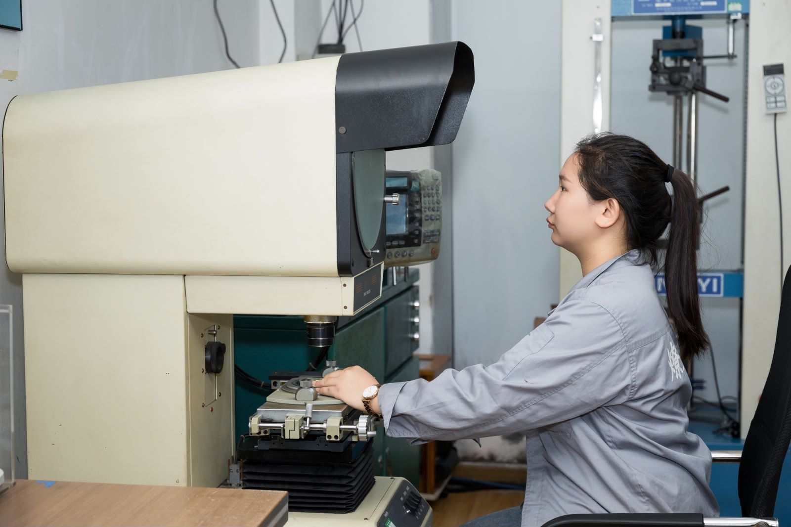 榮譽(yù)證書(shū)